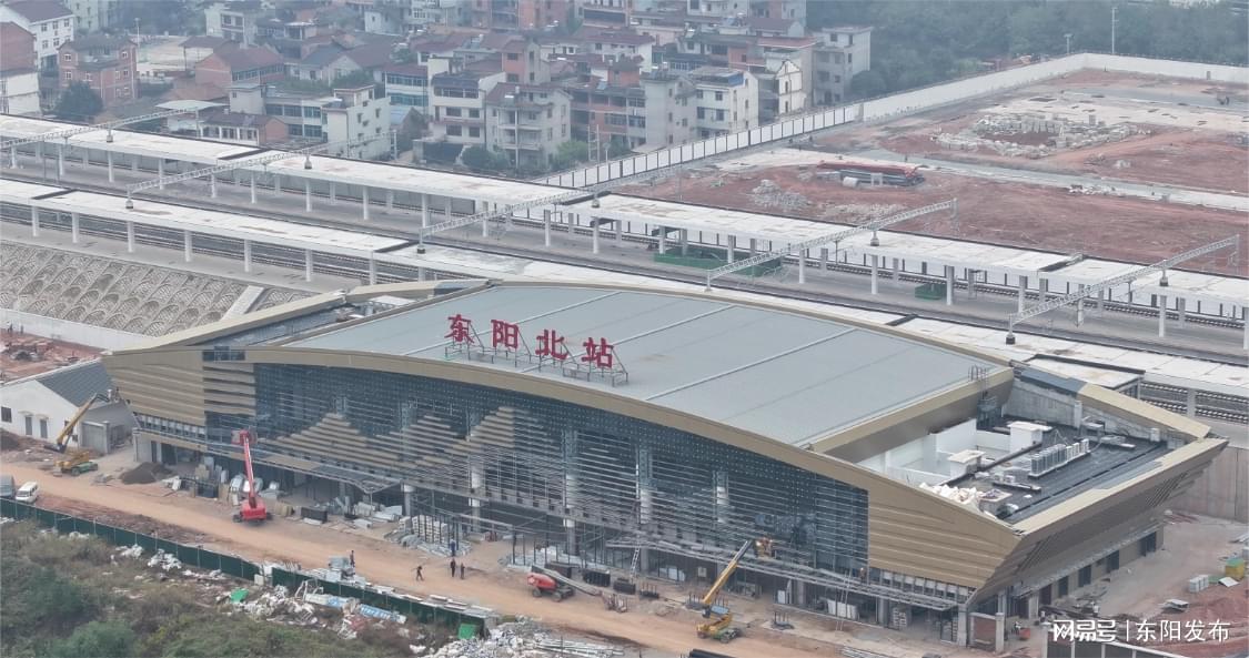东阳高铁最新动态与小巷美食探秘,双料惊喜揭秘!