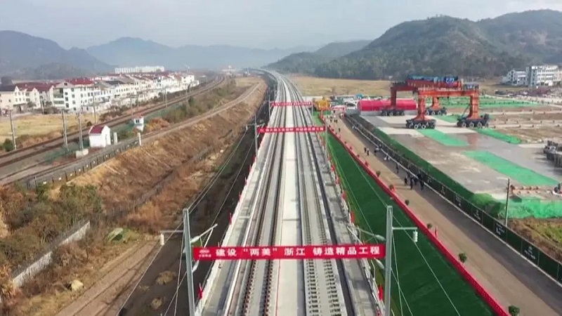 东阳高铁最新动态与小巷美食探秘,双料惊喜揭秘!