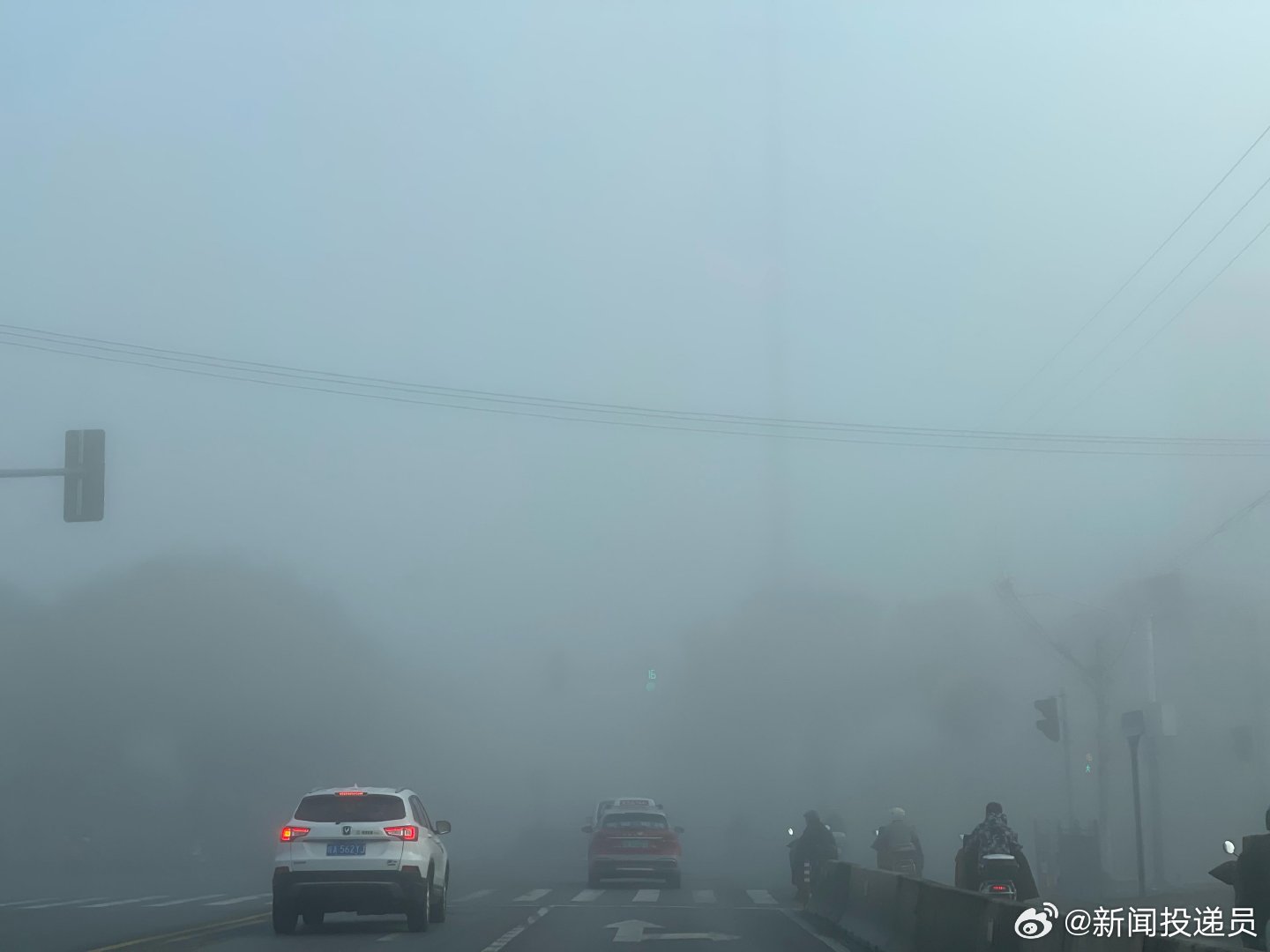 高速最新大雾天气下的行车安全应对策略