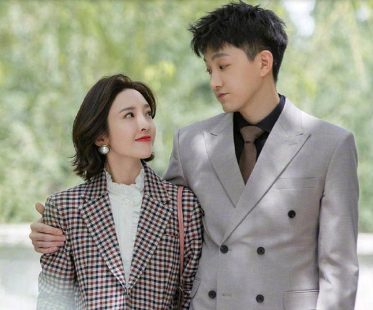 知名男星张若昀紧急道歉,科学解说指法律_创意版47.585