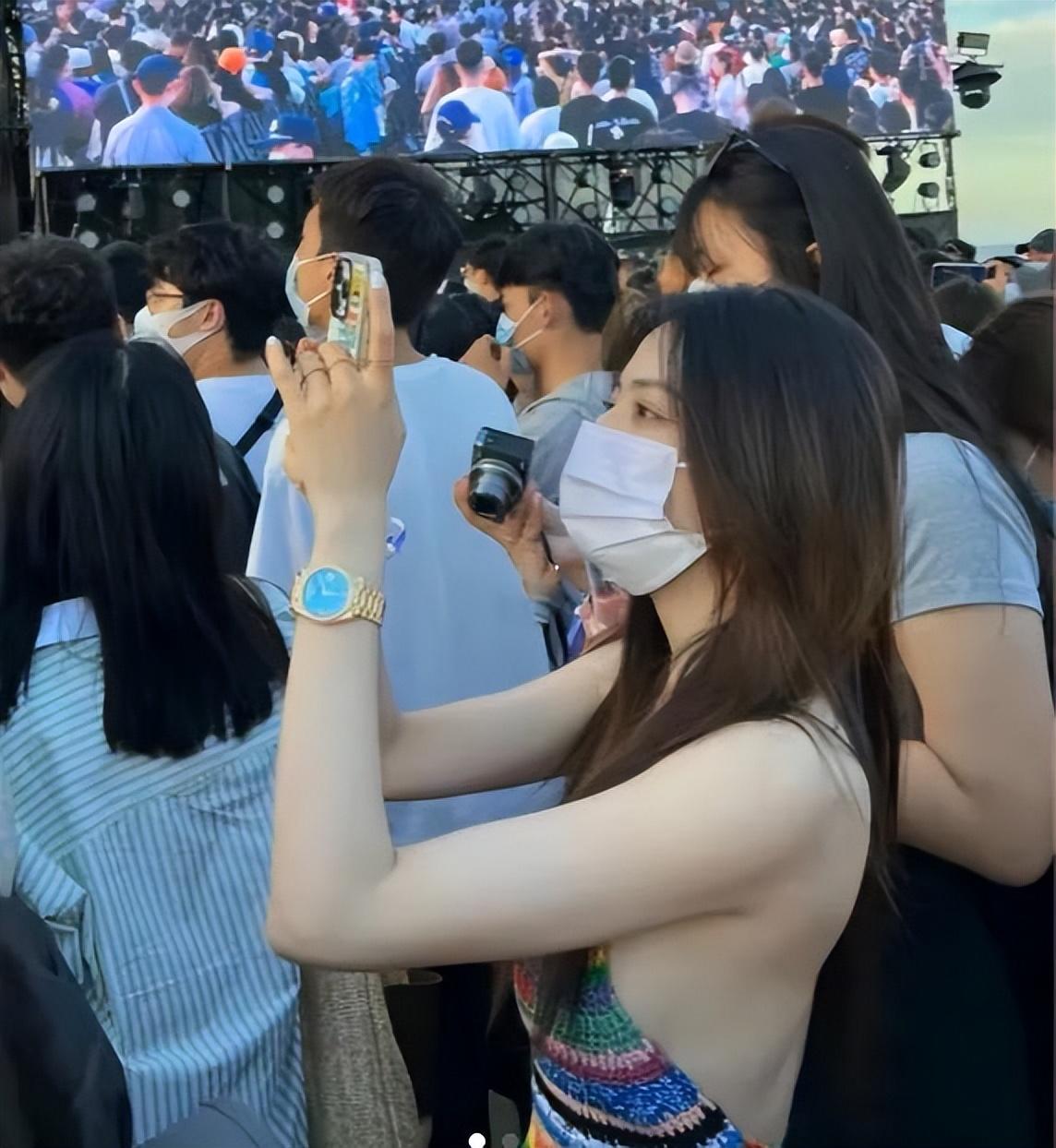 女明星比基尼图片的日常趣事揭秘